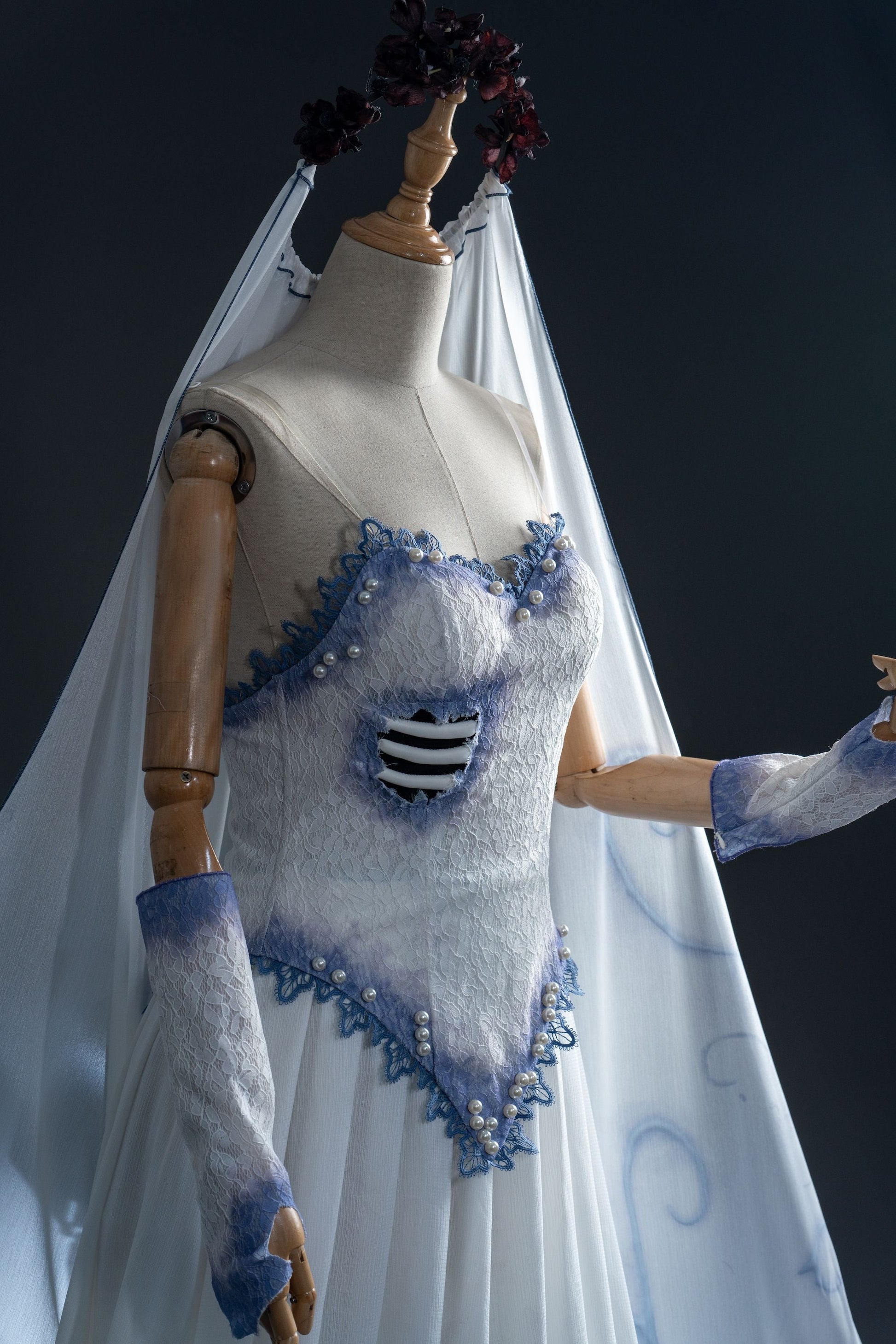 Emily Jurk Cosplay Kostuum
